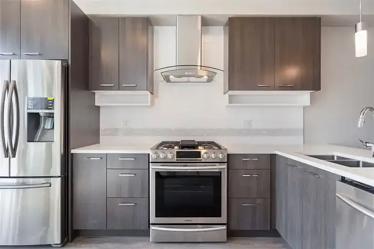 3 bed, 2.5 bath, $3,195 — Photo 2