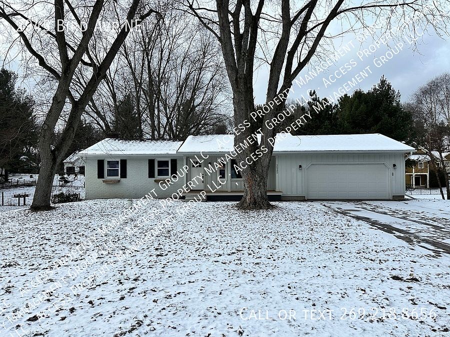 1st image of 2945 Bird Ave NE