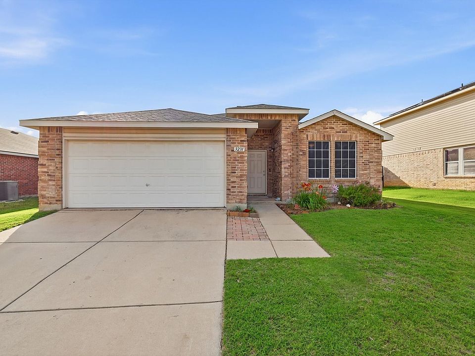 1st image of 3231 Andalusian Dr