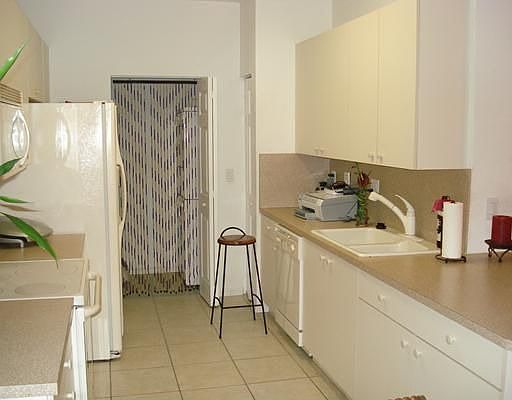 5th image of 3569 Forest Hill Blvd APT 113