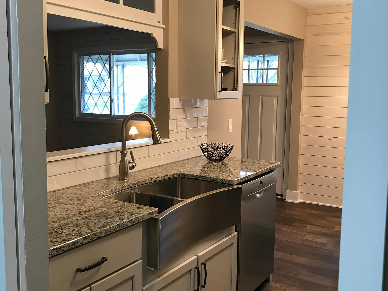 3 bed, 960 sqft, $1,600 — Photo 4