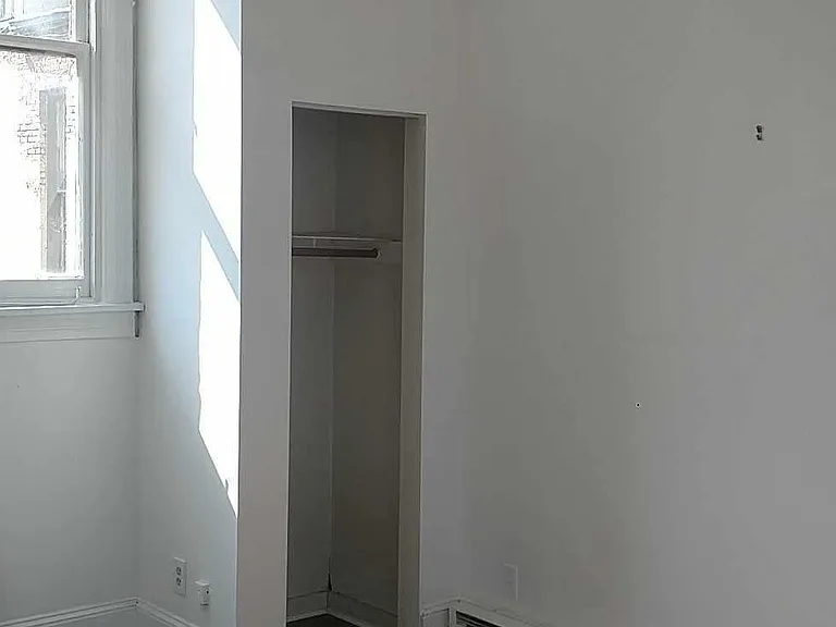 32 1st St #3 — Photo 7