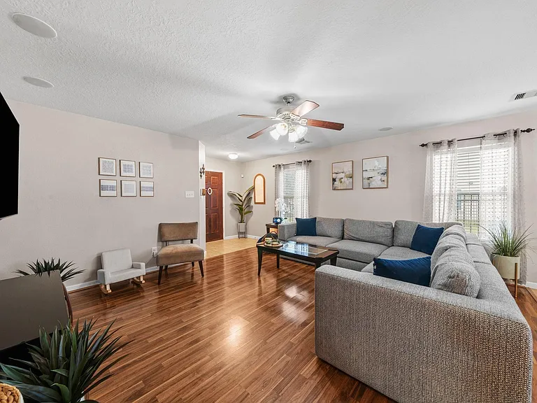 2903 Valiant Scene Ct — Photo 3