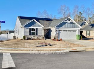 6677 Jackson Cole Cir, Gloucester, VA 23061