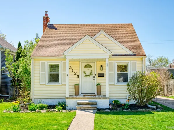 2125 Franklin Rd, Berkley, MI 48072