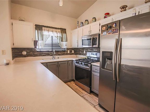 5th image of 6422 Eagle Creek Ln