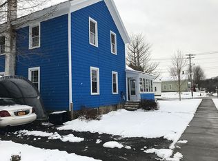 81 Lebanon St, Hamilton, NY 13346