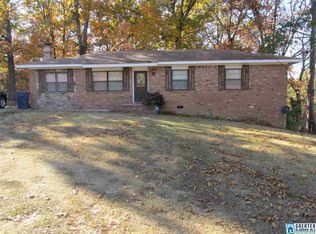 803 Ridgeway Dr, Oneonta, AL 35121