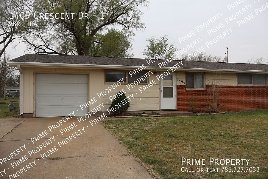 1st image of 1409 Crescent Dr #1