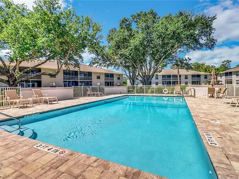1358 Derbyshire Ct #F-201 — Photo 28