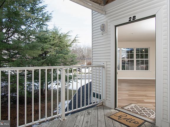 2nd image of 114 Sundown Ct