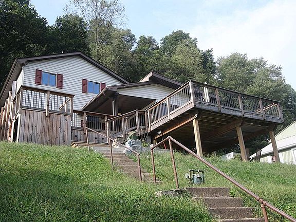 2nd image of 146 Lake Floyd Cir