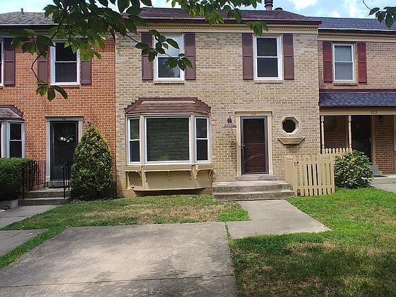 2nd image of 924 Wild Forest Dr