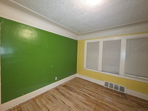 4th image of 13573 Northlawn Ave #13573