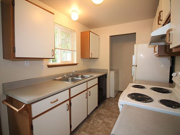 5th image of 6511 To 6513 5th St NE