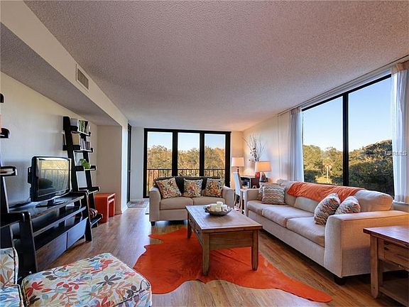 2nd image of 220 Belleview Blvd APT 207