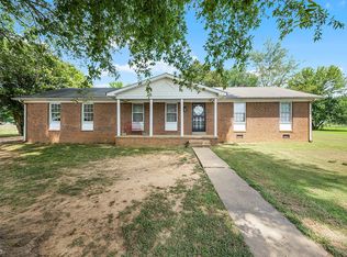 11 Weatherford Sq, Jackson, TN 38305