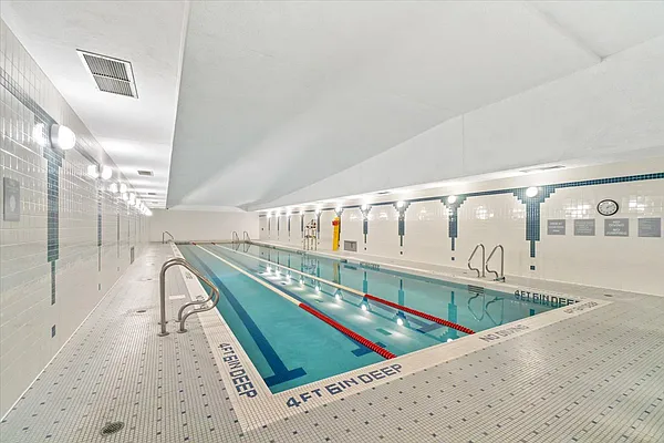 Sold by Voro, LLC | media 16