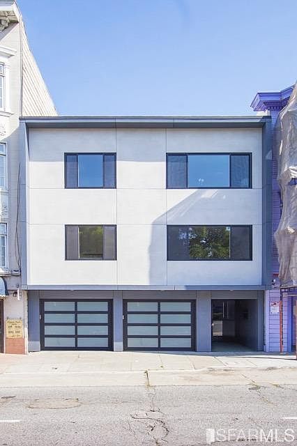 1st image of 1680 Lombard St APT 2