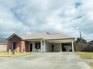 132 S June Dr, Lafayette, LA 70501