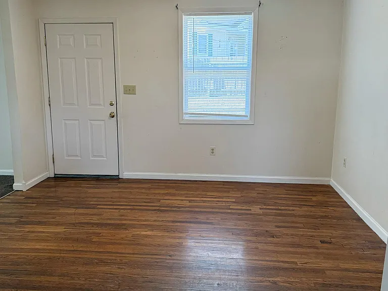 60 Riley Manor Cir — Photo 7
