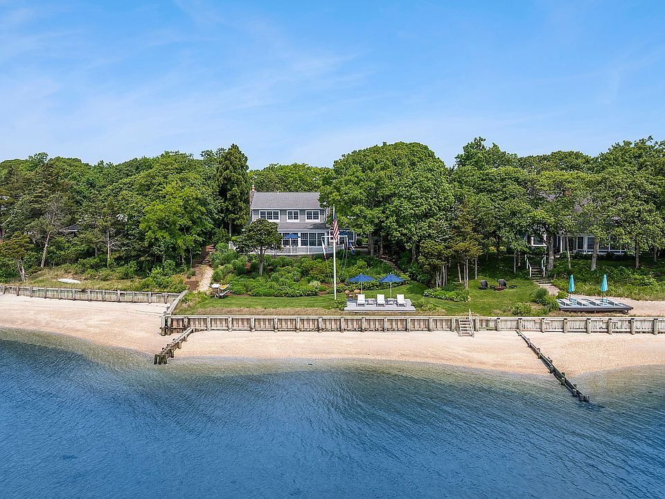 1st image of 1497 Peconic Bay Blvd