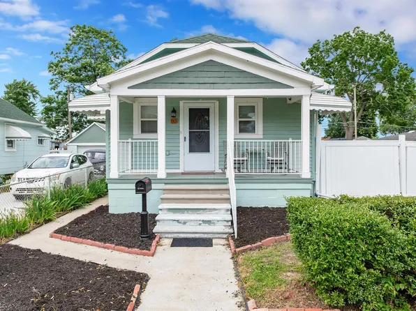 83 Gibbs St, Mount Clemens, MI 48043
