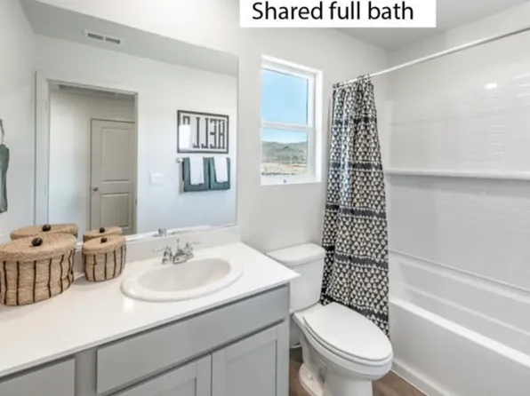 998 Green Lily Dr, Reno, NV 89506