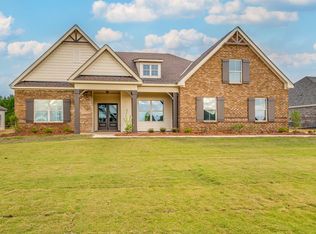 439 Midland Dr, Wetumpka, AL 36093