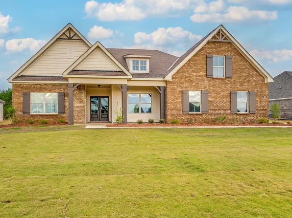 439 Midland Dr, Wetumpka, AL 36093