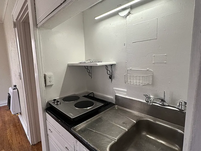 1731 S Quincy Ave #9 — Photo 2