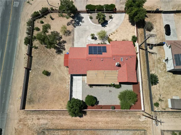 20086 Yucca Loma Rd, Apple Valley, CA 92307