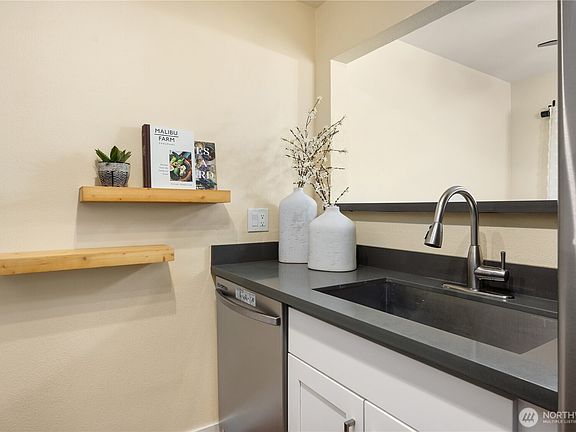 5th image of 455 Newport Way NW #306