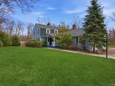 7 E Gate Lane, Setauket, NY, 11733