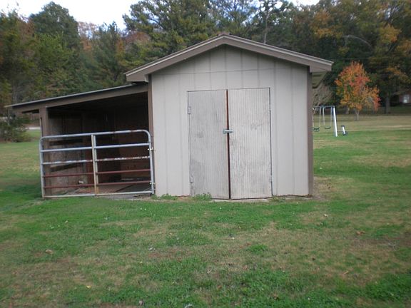 shed