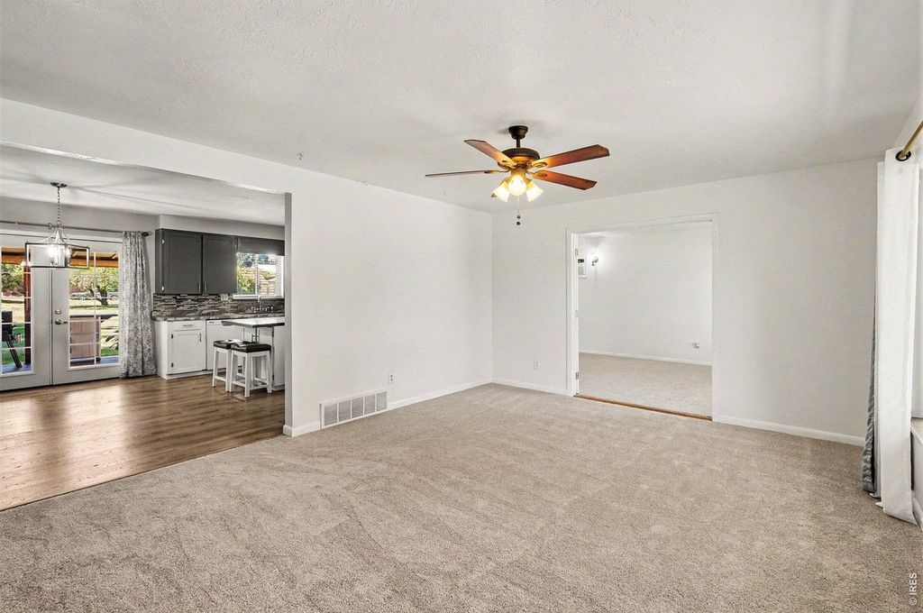 3835 Goodell Ln