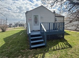 3148 26th St NE, Canton, OH