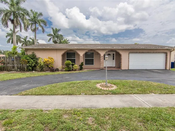 11820 NW 35th St, Sunrise, FL 33323
