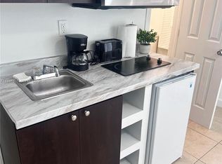 1265 SW 6th St APT 12, Miami, FL 33135