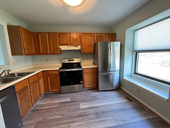 3rd image of 9386 Colegate Way #287