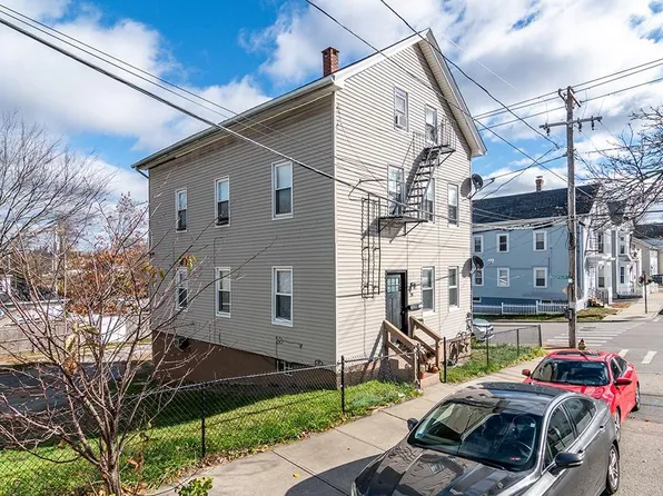 38 Judith St, Providence, RI 02909