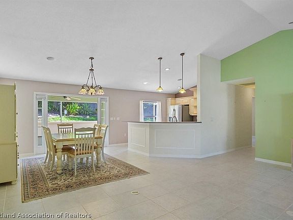 2nd image of 112 Huntley Oaks Blvd