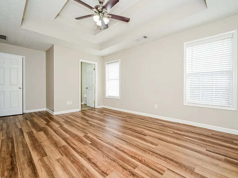 245 Long Creek Dr — Photo 8