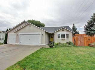 13755 W Meadowdale Dr, Boise, ID 83713