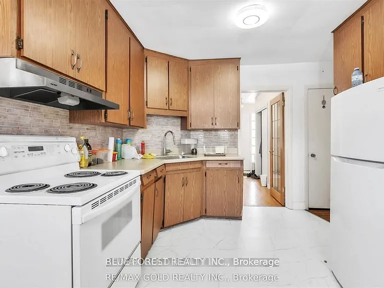 344 McNay St — Photo 5