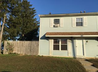 27 Locust Ct, Sicklerville, NJ 08081