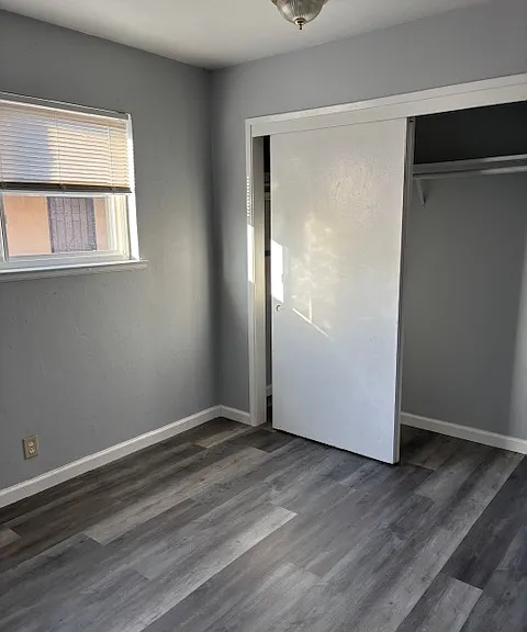 726 S 10th St — Photo 3