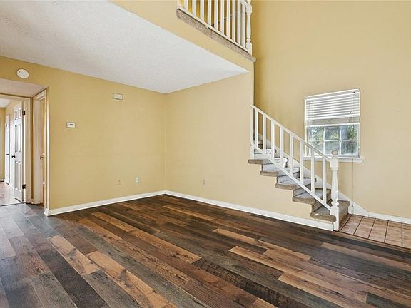 3rd image of 2701 Rue St Martin APT C