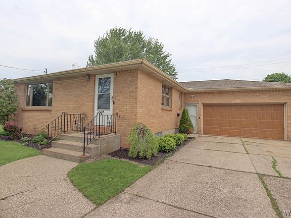 2nd image of 14 Lydia Ln