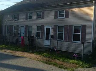 9 Sue St, Warwick, RI 02886